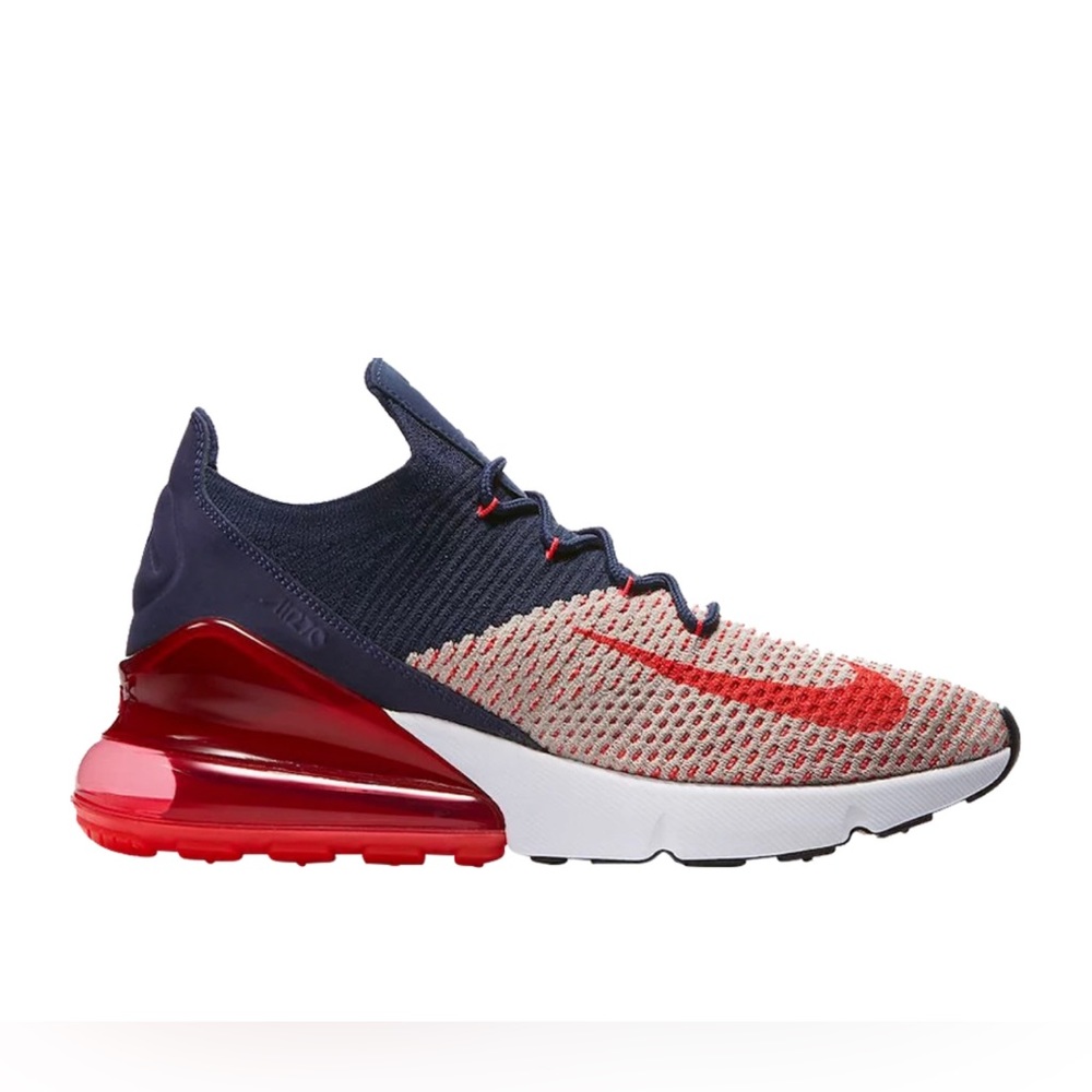 Nike Women’s Air Max Independence - NWOT - size 7